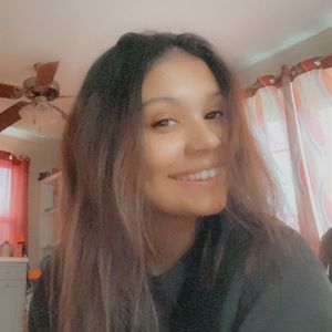 Meet your Posher, Kendra